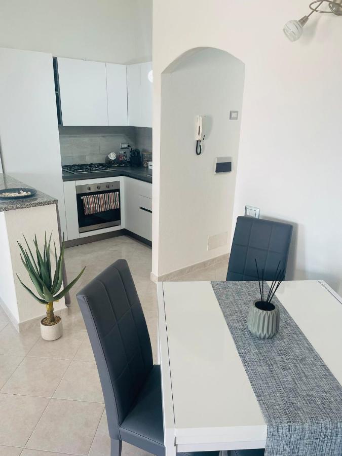 Apartment Civico35 Olbia Bagian luar foto