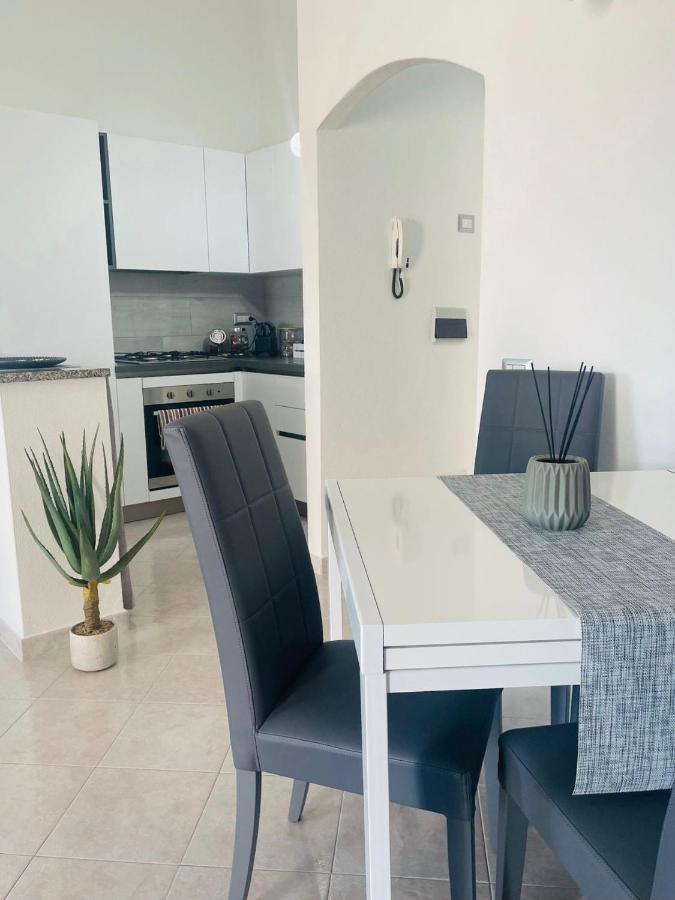 Apartment Civico35 Olbia Bagian luar foto